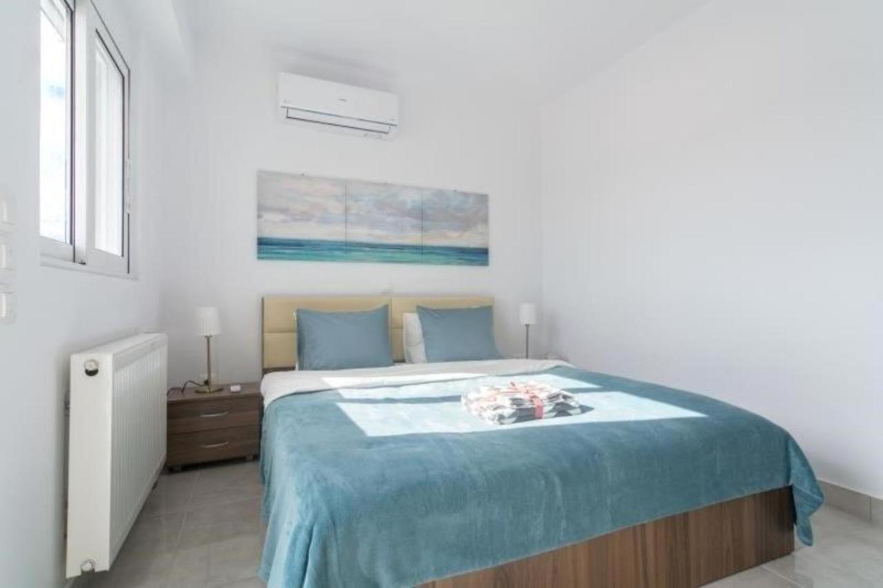 New Spacious Apartment Located In Pireu Exterior foto